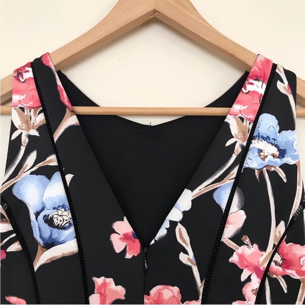 White House Black Market Floral Fit & Flare Dress - Picture 10 of 16